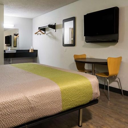 Motel 6 Irving - Loop 12 ภายนอก รูปภาพ