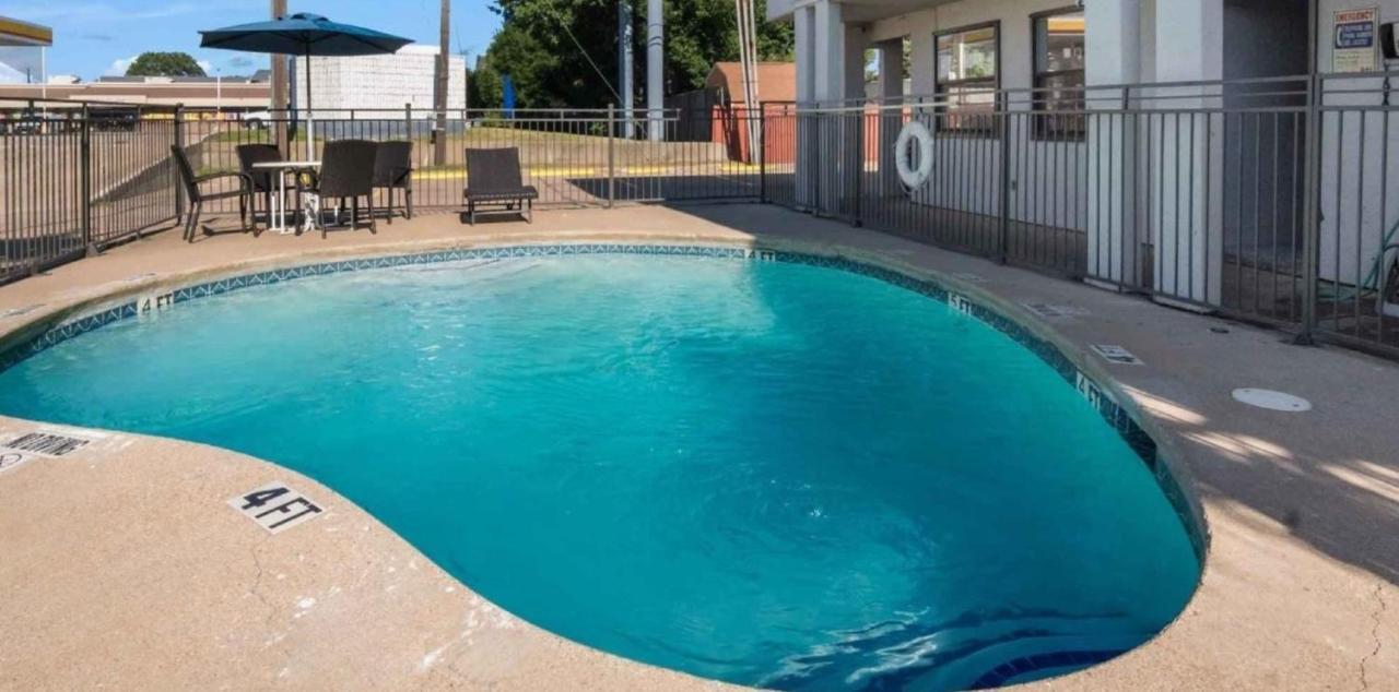 Motel 6 Irving - Loop 12 ภายนอก รูปภาพ